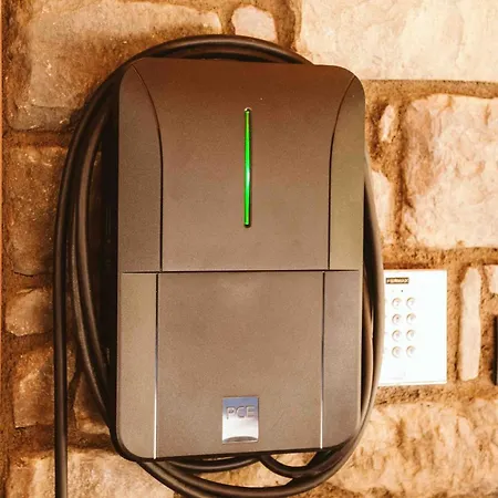 شقة Eva